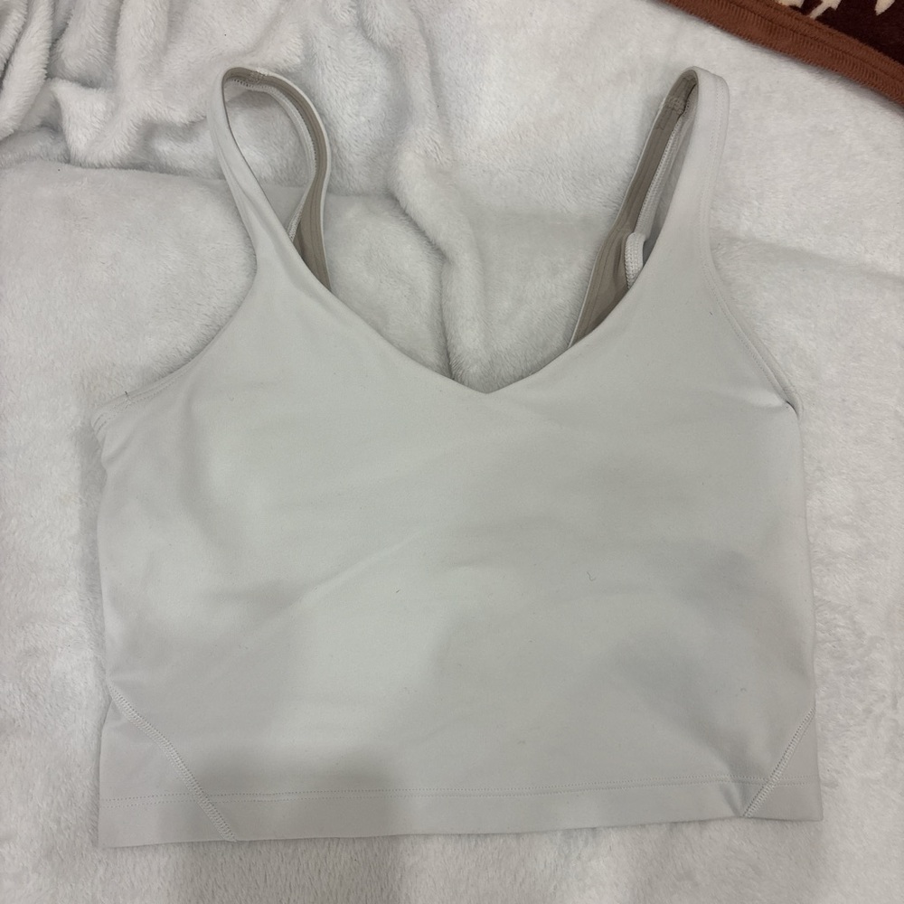 Lululemon top